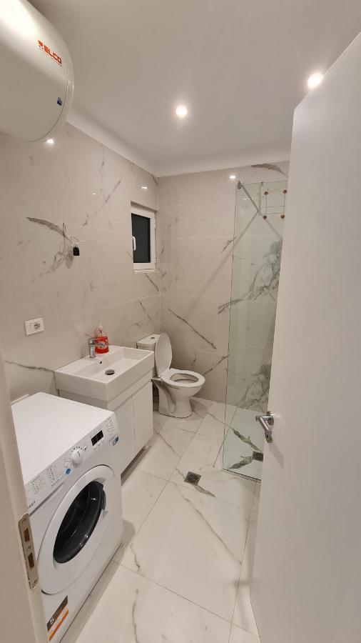 Sea And City View Apartment Саранда Екстер'єр фото