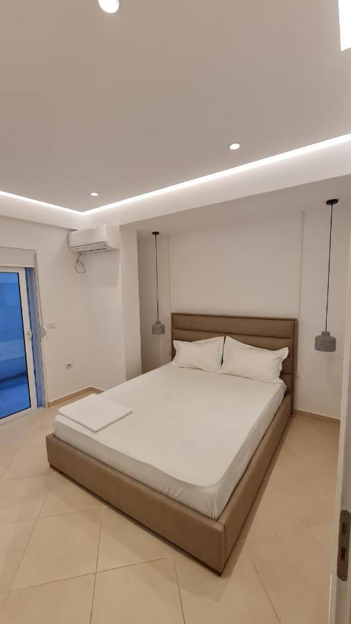 Sea And City View Apartment Саранда Екстер'єр фото
