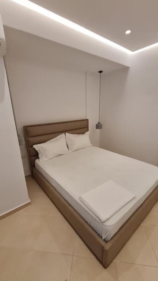 Sea And City View Apartment Саранда Екстер'єр фото