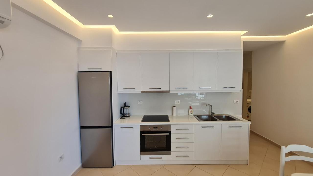 Sea And City View Apartment Саранда Екстер'єр фото