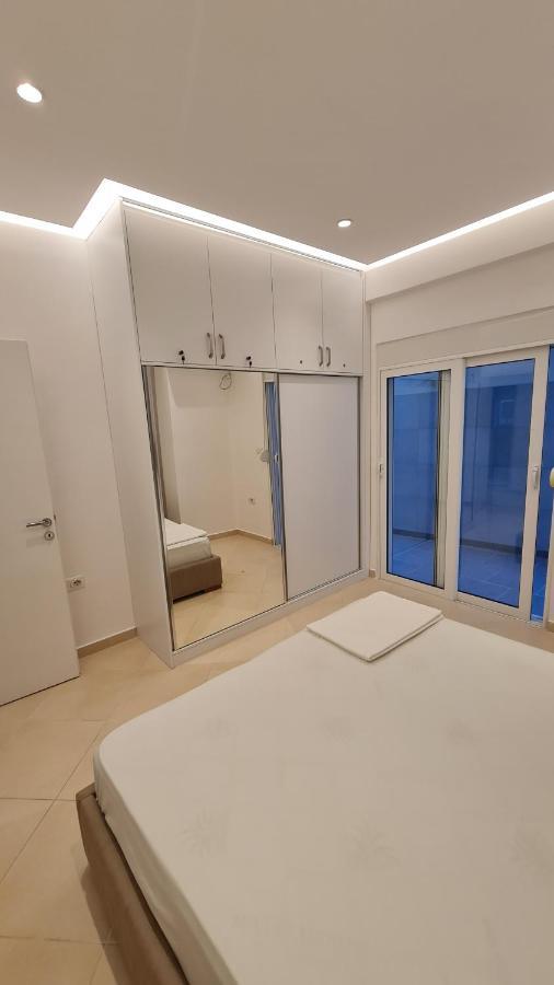 Sea And City View Apartment Саранда Екстер'єр фото