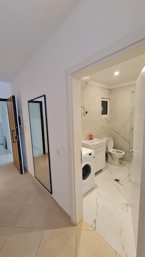 Sea And City View Apartment Саранда Екстер'єр фото